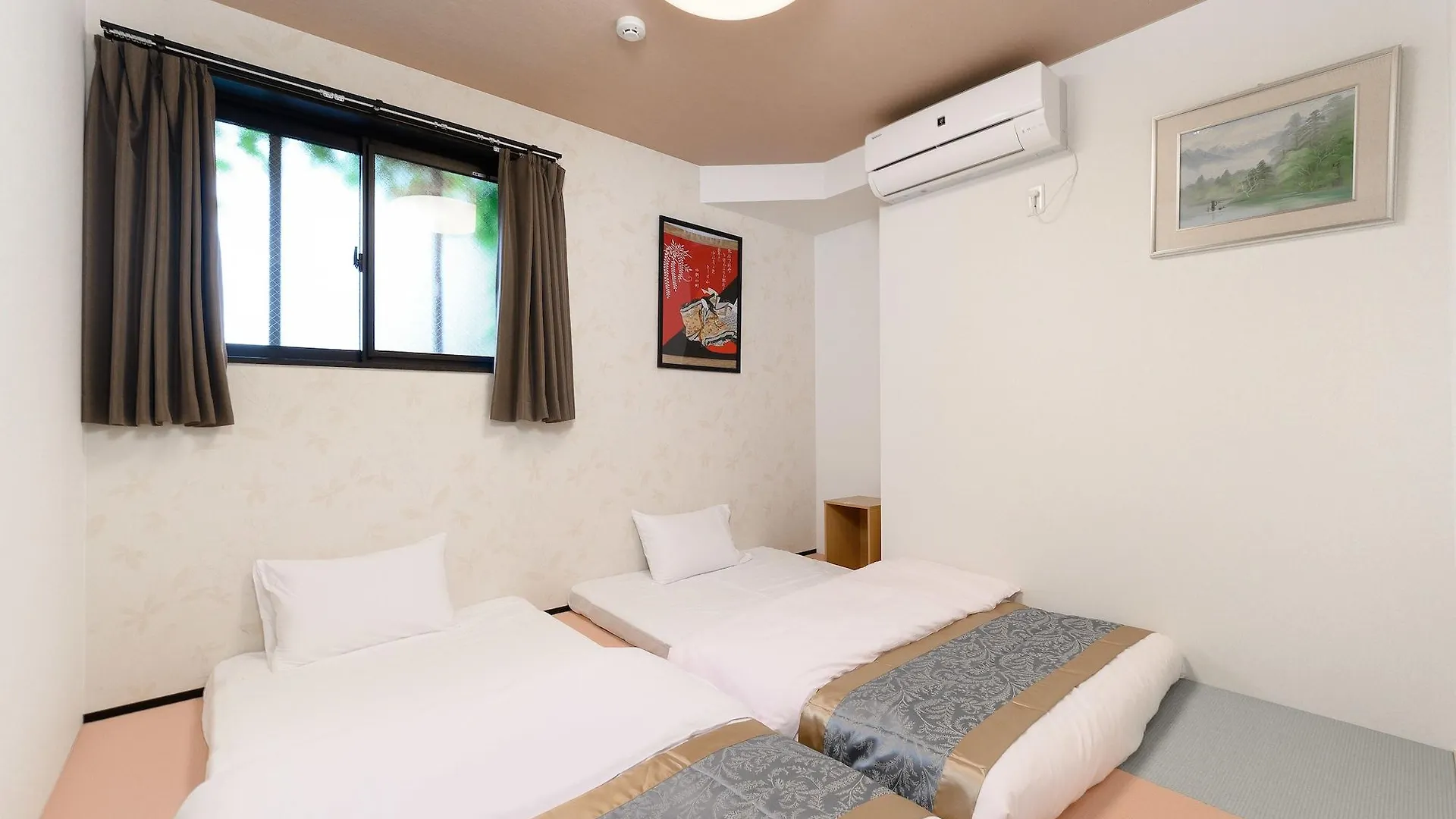 Bochibochi Karasuma Apartment Kyoto Japan