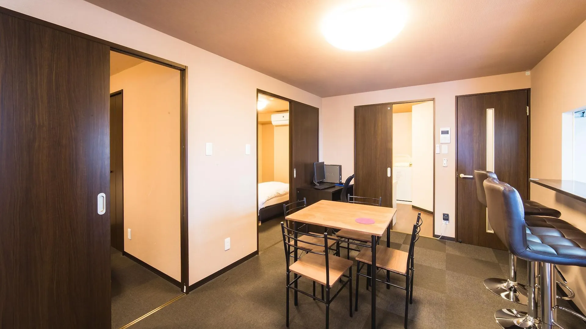 Bochibochi Karasuma Apartment Kyoto 0*,  Japan