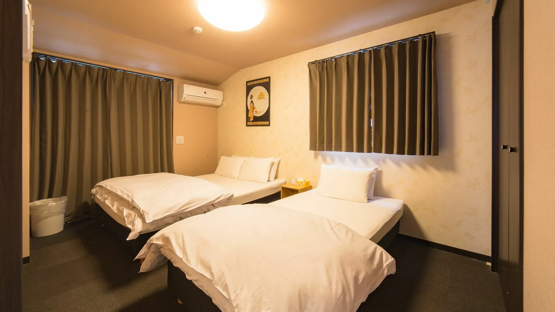 Bochibochi Karasuma Apartment Kyoto 0*,  Japan
