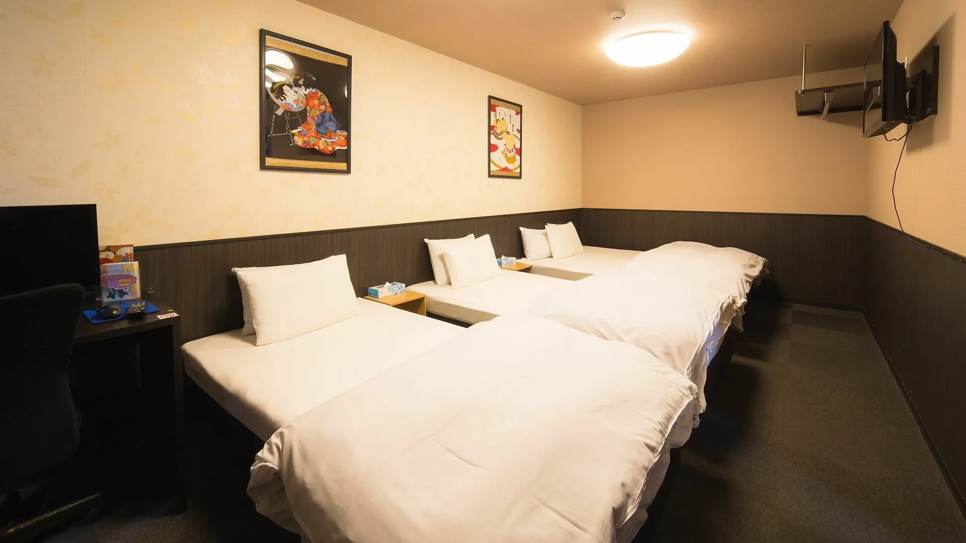 Bochibochi Karasuma Apartment Kyoto Japan