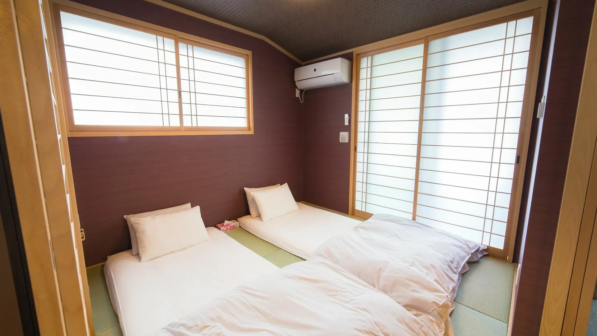 Bochibochi Karasuma Apartment Kyoto